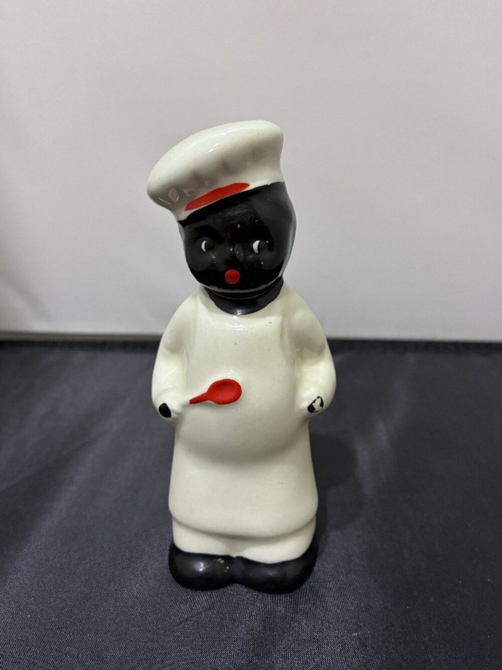 Black Americana Chef Pepper Shaker Mid Century Unmarked Sku#upclos